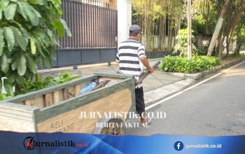 Di Tengah Gempuran Marketplace, Pemburu Barang Bekas di Menteng Tetap Bertahan