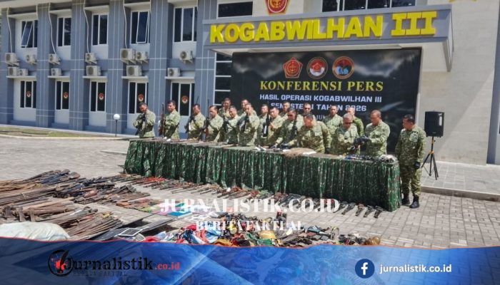 Kogabwilhan III Amankan Puluhan Senjata Api, Ganja, hingga Perlengkapan OPM