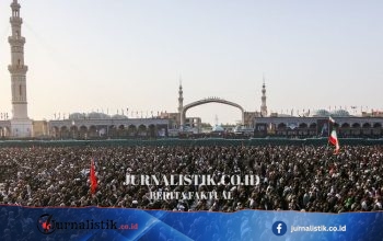Perang AS-Iran Makin Panas Lagi Satu Hari Sebelum Pemakaman Ali Khamenei
