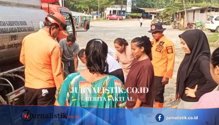 BPBD Bogor Salurkan 10.000 Liter Air Bersih untuk Warga Desa Karang Tengah, Babakan Madang yang Terpaksa Cari Air hingga Gunung Pancar
