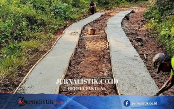 Pemangkasan Dana Desa Dorong Patungan Rp10 Juta Perbaiki Tebing Jalan Produksi 50 Meter