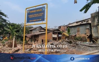 Warga RT 15 Cawang Pilih Direlokasi, Alasan Mereka Kehabisan Tenaga Hadapi Banjir Lumpur