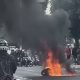 Yamaha R15 Ludes Terbakar di Pasar Minggu Setelah Hindari Mobil Pengereman Mendadak, Pengendara Luka