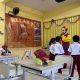 SD di Semarang Terima Tiga Siswa Baru: Seragam Gratis dan Badut Penyambut