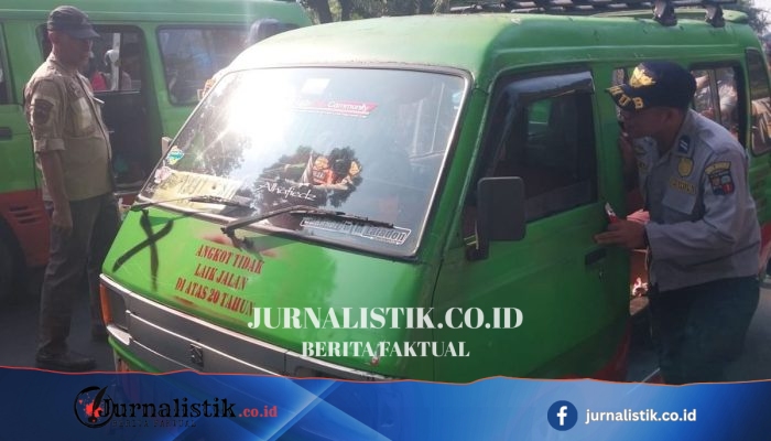 Dishub Kota Bogor Kandang 10 Angkot Tua, Pengusaha Bisa Urus Lewat Ketentuan