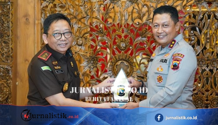 Teguh Subroto Bertemu Kapolda Jateng Ribut Hari Wibowo, Tegaskan Sinergi Jaksa–Polisi