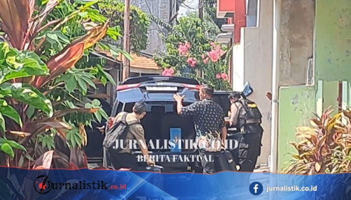 KPK Geledah Rumah Rahasia Bupati Sukoharjo di Solo 1,5 Jam, Terpantau Bawa 2 Koper Hitam