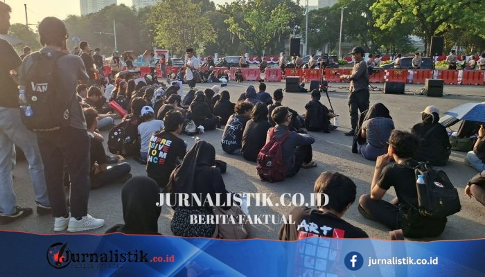 Warga Ternate Memaknai Hari Keadilan Internasional lewat Pesan “Kalau Pusat Kenyang, Kita Harus Kenyang”