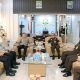 Irjen Pol Dadang Hartanto Bertemu Kajati Rudy Irmawan di Kejati Maluku, Bahas Sinergi Penegakan Hukum (Jumat, 17 Juli 2026)