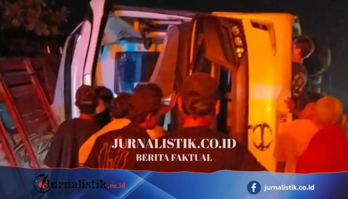 Kronologi Bus Sinar Jaya Terguling di Brebes: Tabrak Jembatan, Lalu Hantam Truk