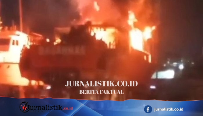 KN SAR Ramawijaya Milik Kantor SAR Mentawai Terbakar di Muara Baru, Jakarta Utara saat Perbaikan