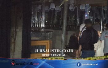 Kebakaran Toko Kue Dekat Deretan Toko Emas di Pasar Ciputat, Tangerang Selatan