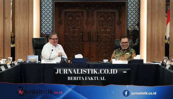 Airlangga Dorong Produsen China Tambah Investasi di Industri Otomotif