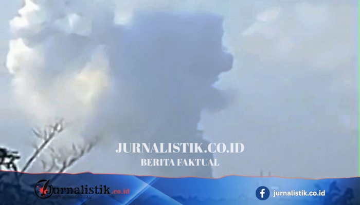 Ledakan Besar di Kawasan Pabrik Berau, Asap Pekat Membumbung dan Dentumannya Terdengar sampai Gunung Tabur serta Sukan