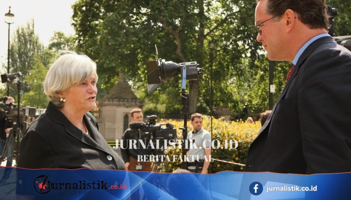 Chris Mason tentang Ann Widdecombe: berani, karismatik, dan selalu menjawab pertanyaan