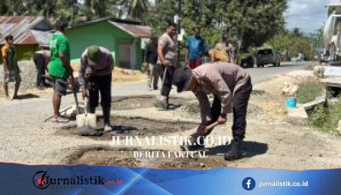 Enam Hari Gotong Royong: Brimob Gorontalo dan Warga Benahi Dua Titik Jalan Rusak, Dukungan Material Terus Berlanjut