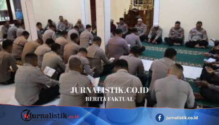 Satbrimob Polda Gorontalo Gelar Binrohtal untuk Perkuat Iman dan Integritas Personel