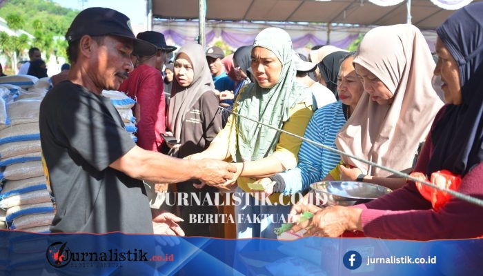 Gubernur Gorontalo Gusnar Ismail Buka Pasar Murah Bersubsidi di Bonepantai (31/7/2026)