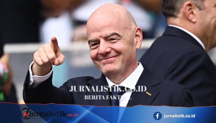 Lib Dem desak FA dan UEFA mundur dari FIFA: Sir Ed Davey kritik Infantino