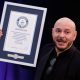 Penggemar Pitbull Pecahkan Rekor Guinness di BST Hyde Park dengan Bald Caps Terbanyak