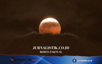 Pengamat Langit di Berbagai Negara Menyaksikan Gerhana Bulan “Blood Moon” Nyaris Total