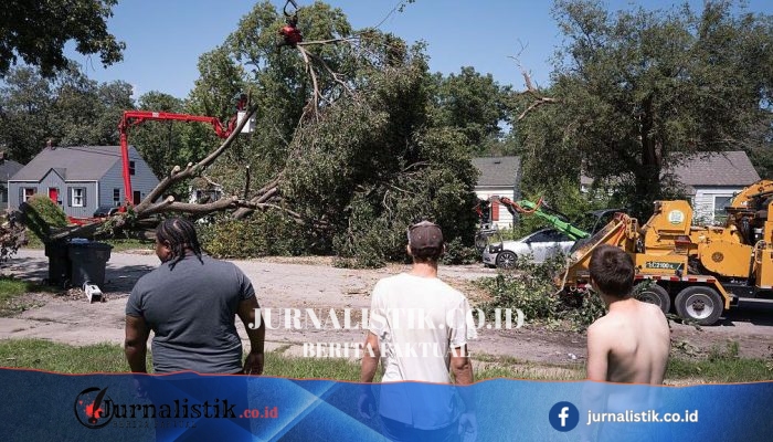 12 Hari Pasca Badai, Ribu Warga Gary, Indiana Masih Tanpa Listrik