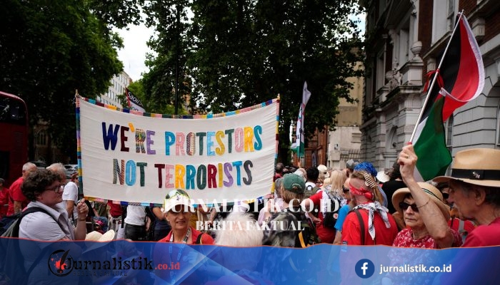AS Menetapkan Palestine Action sebagai Kelompok Teroris, Inggris Melarangnya pada 2025
