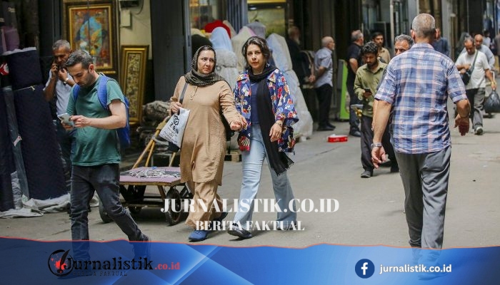 China Tegaskan Akan Lindungi Kepentingan setelah AS Perluas Sanksi Ekonomi terhadap Iran