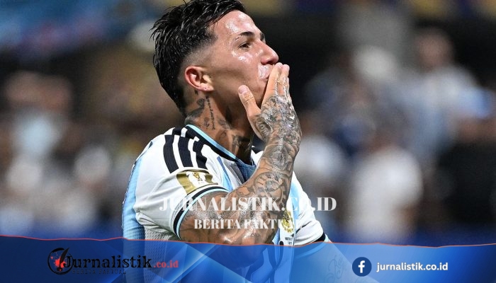 Chelsea Menang 3-1 atas Real Sociedad, Enzo Fernandez Diiringi Cemoohan dari Suporter Sendiri