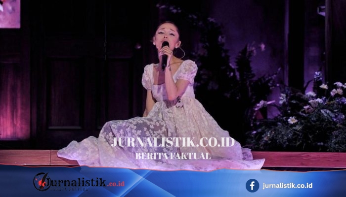 Ariana Grande tinggalkan masalah di rumah saat turnya menyambangi Inggris