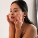 Cuma Sunscreen? Perlindungan Kulit Bisa Belum Optimal Menurut Dokter