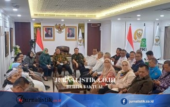 Deadline Dua Bulan RUU Ketenagakerjaan, Buruh Serahkan Draf ke DPR dan Ingatkan Jangan Ulang Polemik Omnibus Law