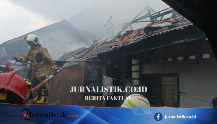 Kebakaran Rumah di Gambir Jakarta Pusat, Damkar Tiba 3 Menit