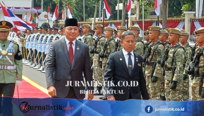 Pasca Pertemuan Prabowo dengan PM Anutin, Sjafrie Bertemu Menhan Thailand Adul Boonthumjaroen