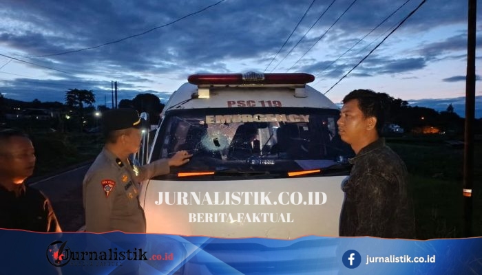 Ambulans Membawa Jenazah di Padang Panjang Diserang Lempar Batu, Polisi Cari Pelaku