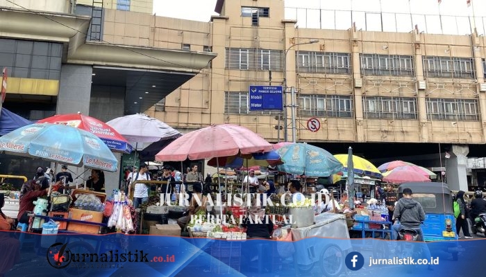 “Yang Penting Bisa Dagang Aman”: Kisah Pedagang yang Memilih Bayar Uang Keamanan
