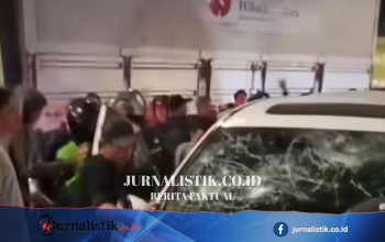 Diduga Tabrak Lari di Jakarta Barat, Honda Odyssey Dijaga Massa hingga Dirusak di Cengkareng