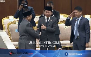 Jokowi Beri Jempol untuk Prabowo Usai Pidato Kenegaraan di DPR