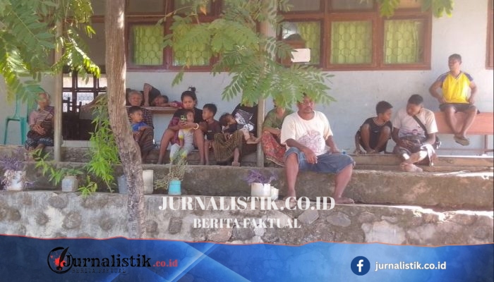Usai Gempa Magnitudo 7,7, Warga Reroroja Sikka Tetap Mengungsi ke Kebun