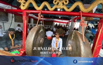 Miyos Gongso di Keraton Solo: Hangabehi Menabuh Gamelan, Purboyo Membagikan Telur Asin