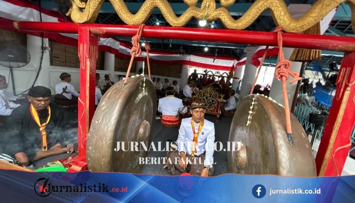 Miyos Gongso di Keraton Solo: Hangabehi Menabuh Gamelan, Purboyo Membagikan Telur Asin