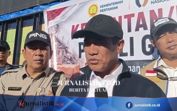 Amran Sulaiman Salurkan Lebih dari 300 Ton Beras bagi 39.000 Pengungsi Gempa Flores