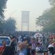 Asap Karhutla Menyelimuti CFD Palembang, Antusias Warga Berolahraga Tetap Tinggi