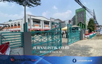 Gerbang Sekolah Swasta Pamulang Pascadirobohkan Massa: Polisi Tetap Jaga, Kedua Pihak Berdamai