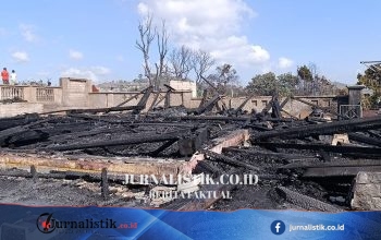 Warga Desa Adat Sade Lombok Tengah berharap dibangun ulang usai kebakaran Sabtu (22/8/2026)