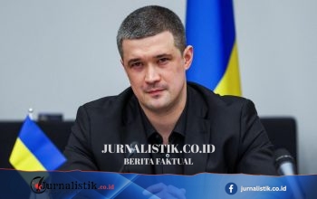 Menteri Pertahanan Ukraina Dicopot, Mendesak Pemilu Presiden