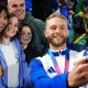 Commonwealth Games 2026: Josh Kerr rayakan Glasgow Games lewat selfie, tanda tangan, dan media sosial