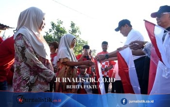 Gusnar Ismail Minta ASN Bone Bolango Bagikan Bendera Merah Putih pada HUT ke-81 RI