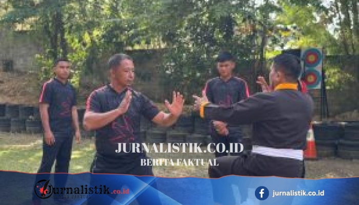 Tingkatkan Kemampuan Bela Diri Personel, Detasemen Gegana Brimob Polda Gorontalo Laksanakan Latihan Jiu-Jitsu Bersama Instruktur Professional Trainer