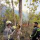 Kebakaran Lahan Makin Dekat Permukiman, Dit Samapta Polda Gorontalo Turun ke Lokasi